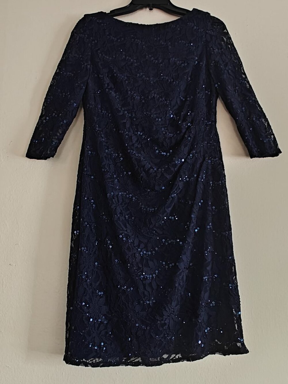 JESSICA HOWARD FORMAL SEQUINED DRESS (SIZE 14 PETITE)